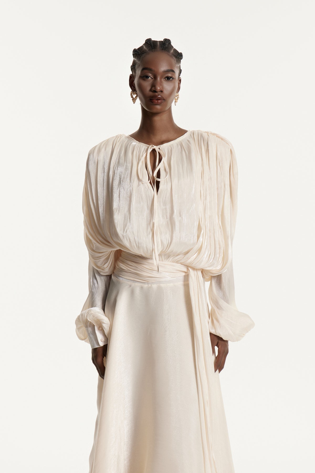 Amiah Balon Kollu Kıvrımlı Uzun Elbise