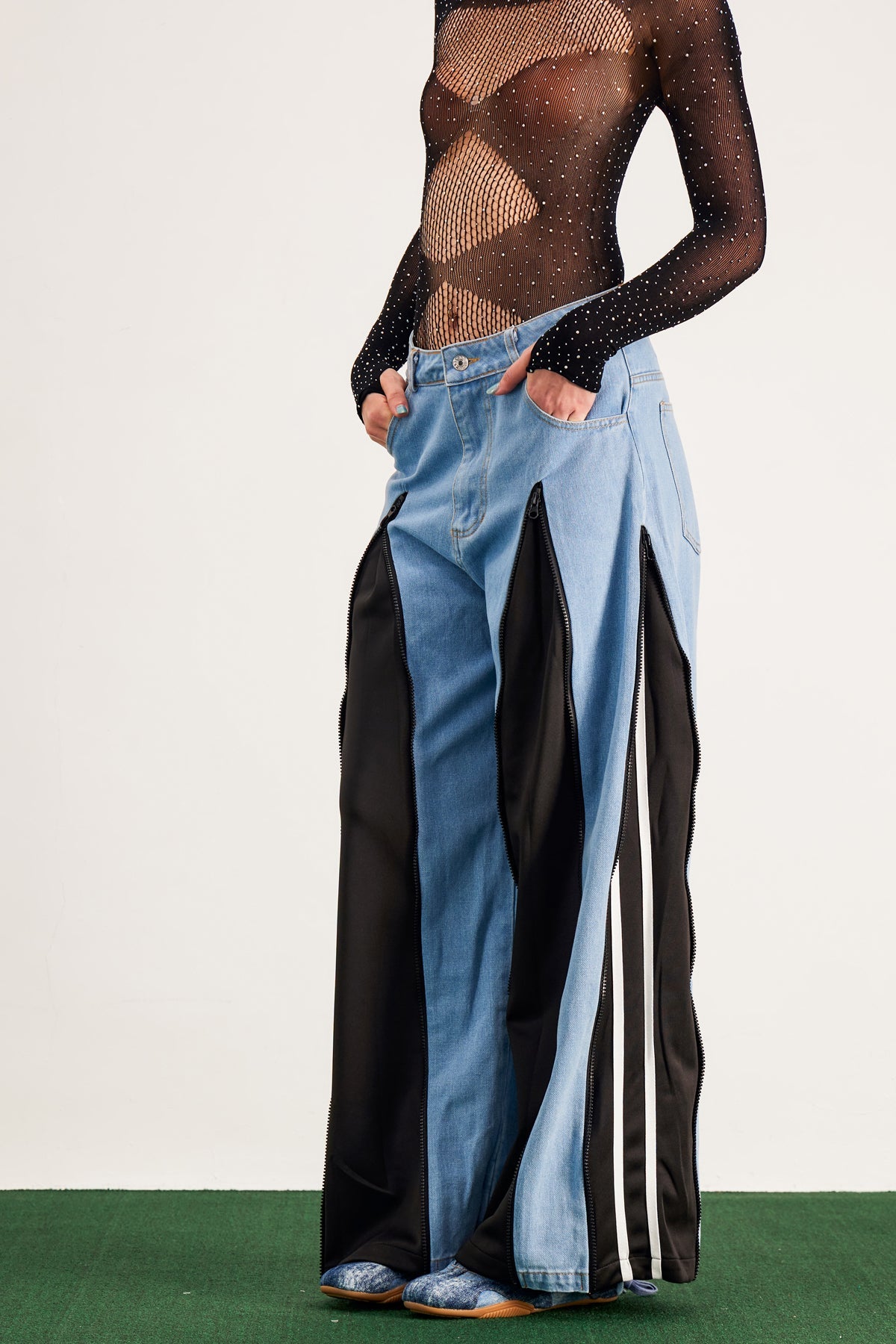 Barbe Bölünmüş Fermuarlı Kot Pantolon