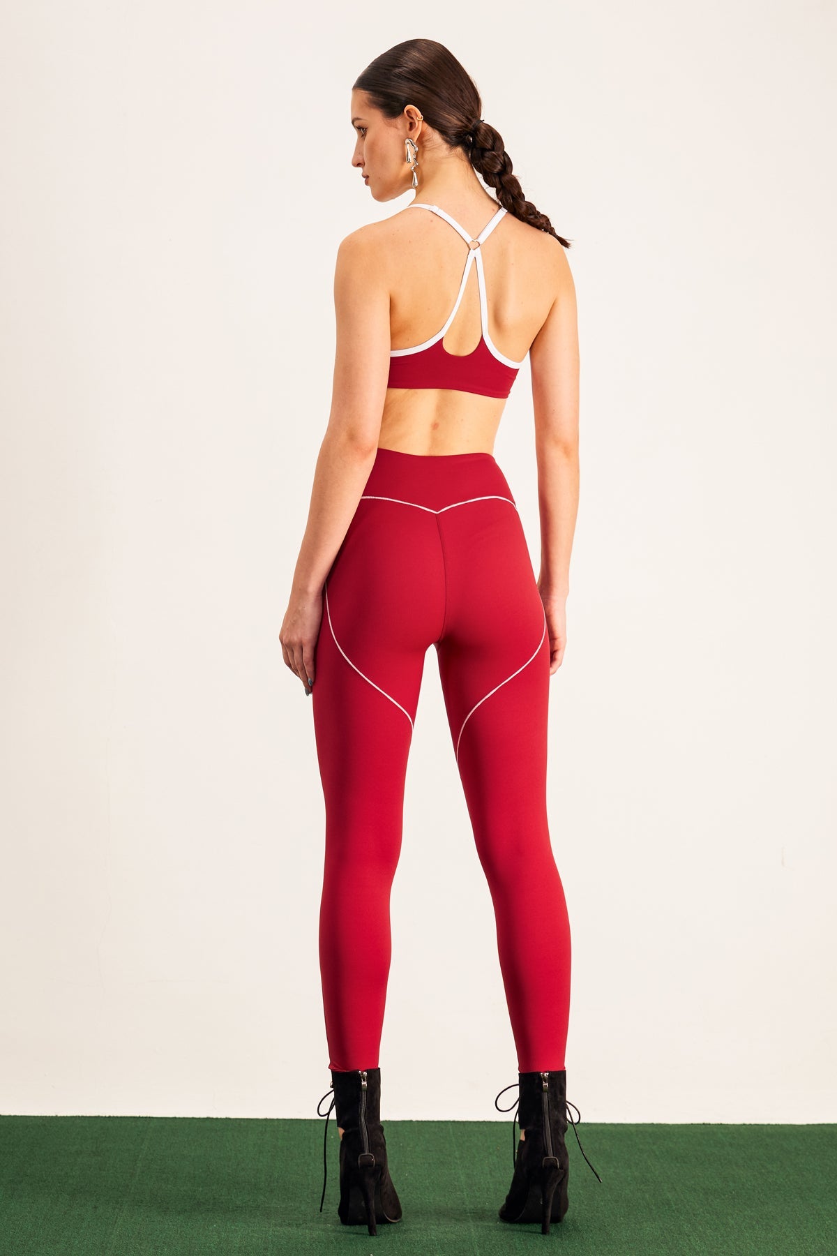 Barney Cutout Crop Bodycon Tayt Takımı Kırmızı