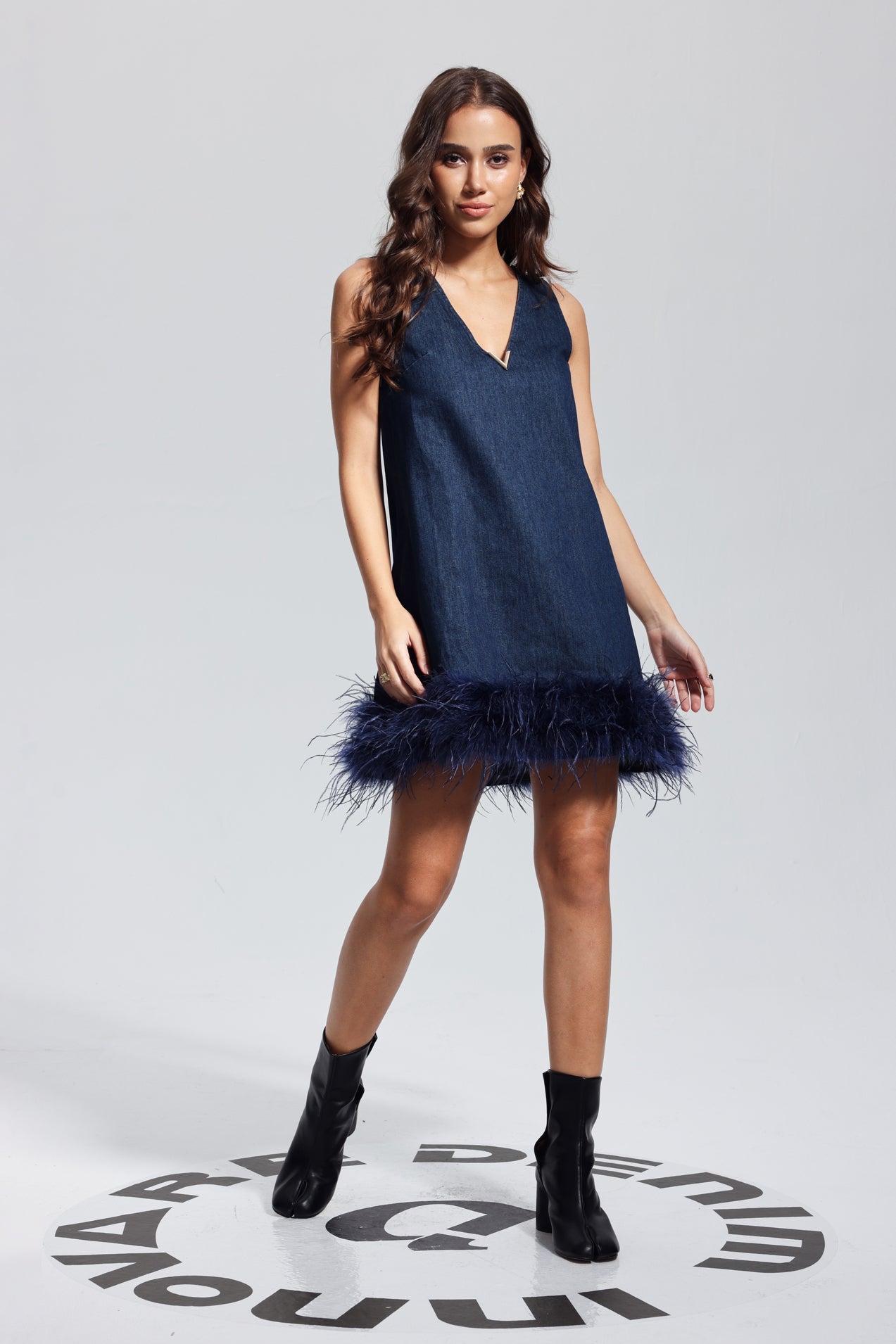 Kerrie Tüy Kolsuz Denim Mini Elbise