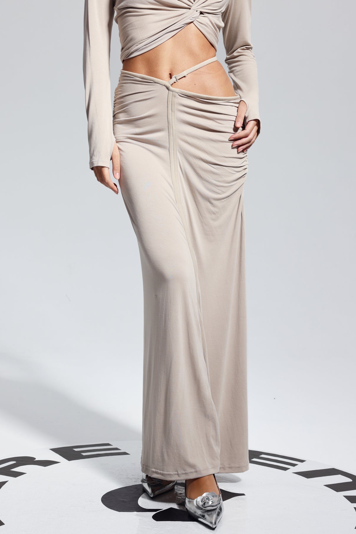 Padget Ruch Kayısı Dekolteli Bodycon Etek