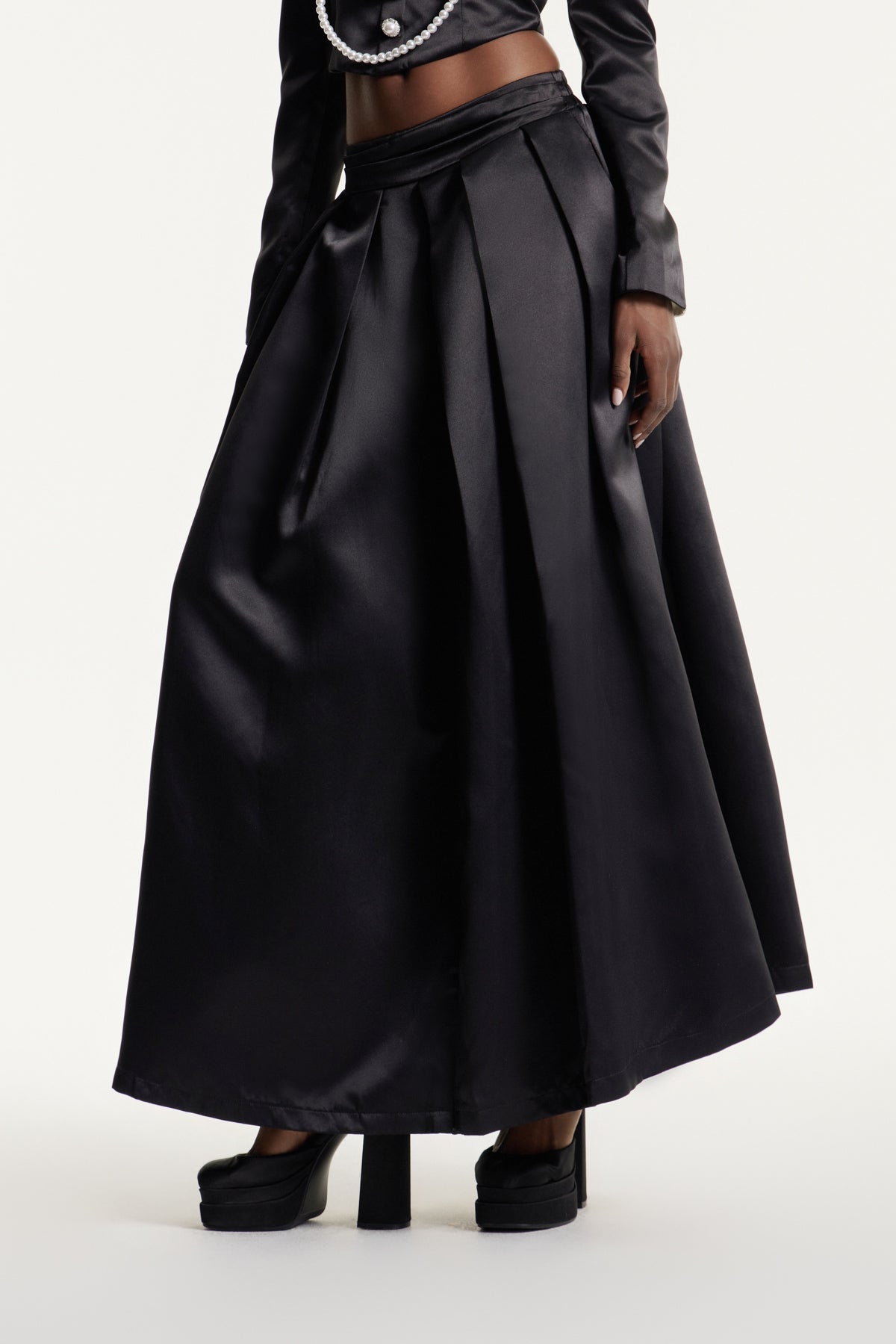 Clifton Pileli Uzun Etek