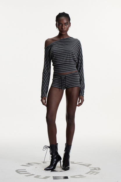 Connla Asimetrik Çizgili Şort Takımı