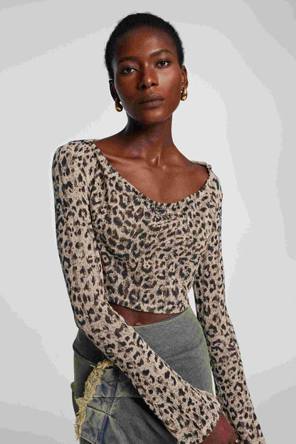 Delta Uzun Kollu Leopar Yırtık Crop Top