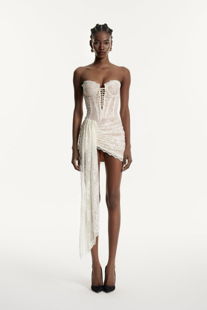 Edur Straplez Dantelli Fırfırlı Mini Elbise