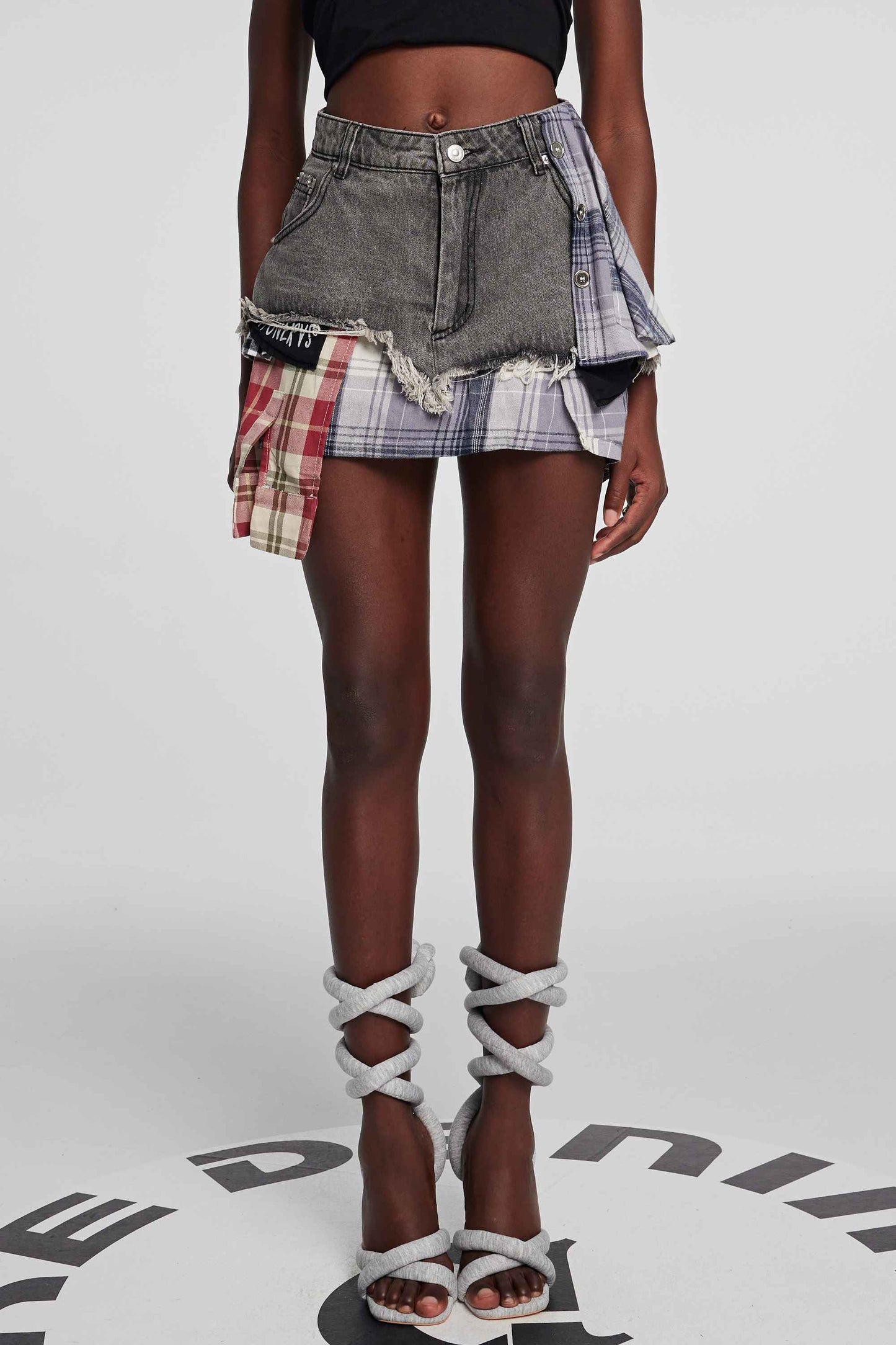 Kenna Grid Deconstruct Siyah Patchwork Mini Etek