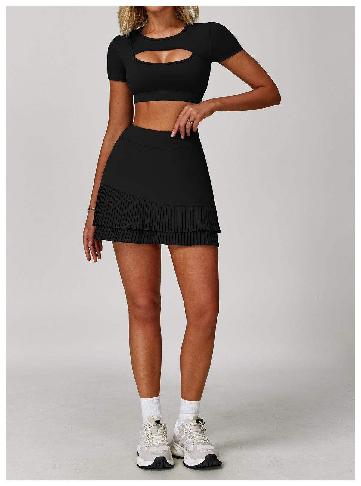 Dekolteli Spor Crop Üst