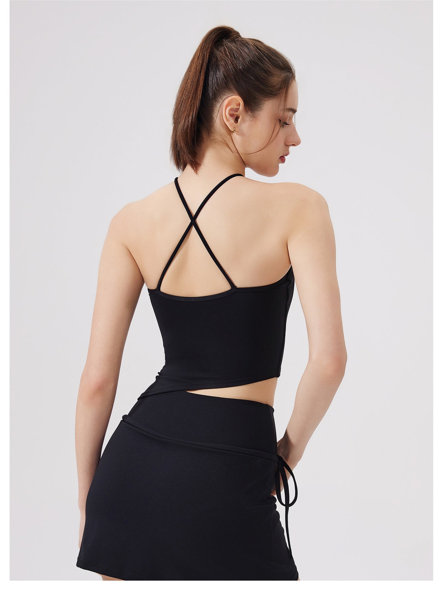 Asimetrik Halter Kısa Üst