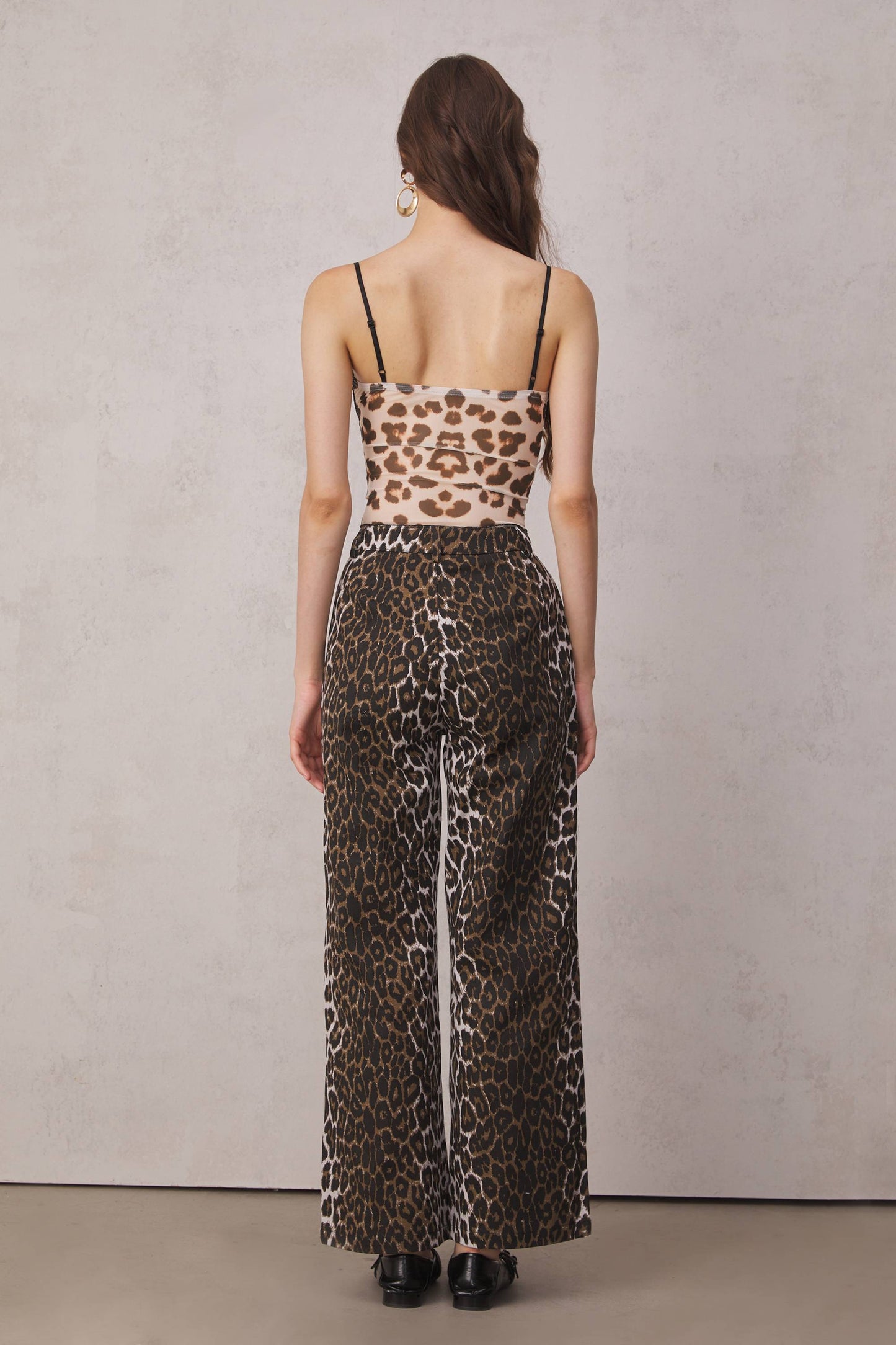 Shivansh Dantel Leopar Spagetti Üst